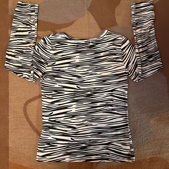 EUC Grane Girl’s Puffer Vest, full zip w clasp belt, M - Picture 11 of 16